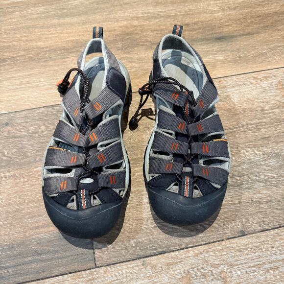 Keen Newport H2 Outdoor Adjustable Drawstring Sandal Mens Size 7.5 main image 6